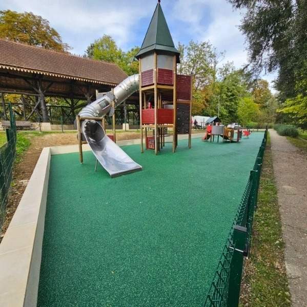 Entretien des aires de jeux - Île-de-Franc