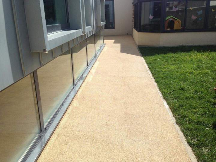 Entretien des aires de jeux - Île-de-Franc